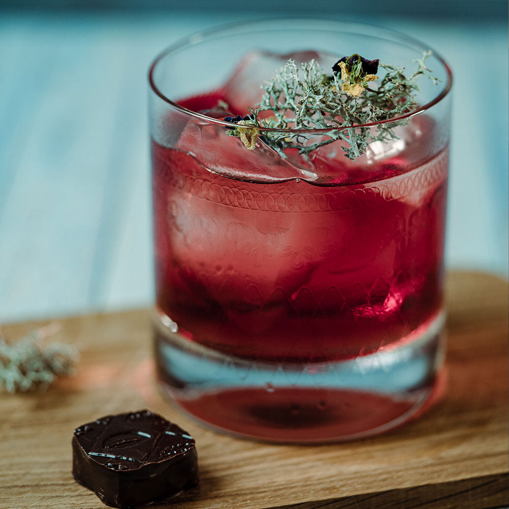 
                    Load image into Gallery viewer, William Curley Chocolates &amp;amp; Cocktails | 7 serves
                