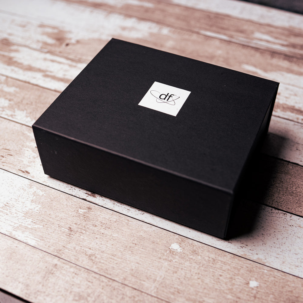 
                    Load image into Gallery viewer, Nordic Negroni Trio | 6 serves
                
