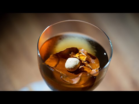 
                    Load and play video in Gallery viewer, DIY Chocolate &amp;amp; Hazelnut Manhattan | 2 serves
                